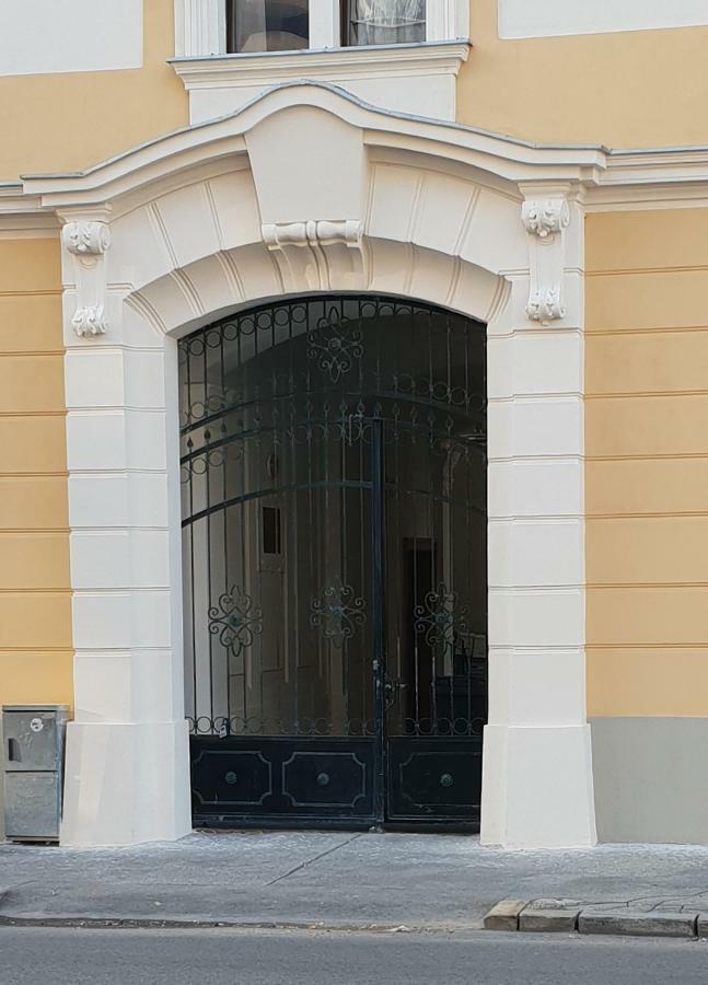 Romantic Central Flat Bratislava Eksteriør billede